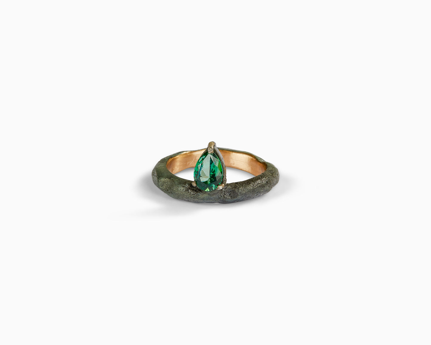Anello Solitario in Bronzo con Zircone taglio  a Goccia